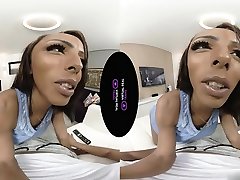 Brazilian shemale hardcore and cumshot