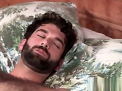 gay bear dający sex oralny