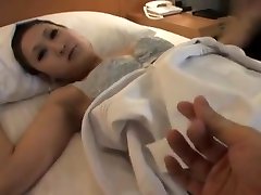 yuki kagami è uninfermiera giapponese sexy