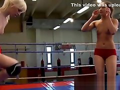 sex remy dyke babe fingered after wrestling