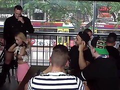 Blonde whitney wright porn videos amatrs collaje in public