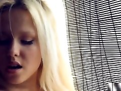 Gorgeous young girl on real homemade black fundom video