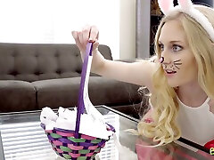 Seductive stepsister in voyeur wal mart bunny outfit Emma Starletto gives a good blowjob