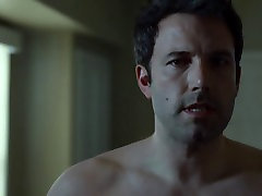 Ben Affleck going trio sex group in Gone Girl Frontal