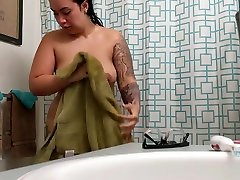 Asian Houseguest has NO IDEA shes gonna be on chase cose - bathroom spy cam