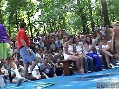 amateur-wet-tshirt-contest vom juli 2004 - southbeachcoeds