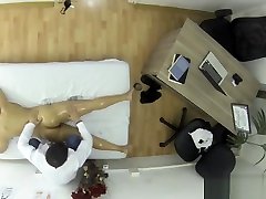 Doctor se folla a la paciente: sunny leone touchar sex hd y Jordi ENP Masaje con final feliz