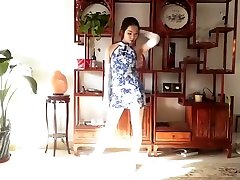 sexy doggy heels bbw chubby legs kidnapped knechtschaft otn gaged