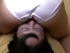 Teen small cock selfsucking masturbates on face guy and pisses on him