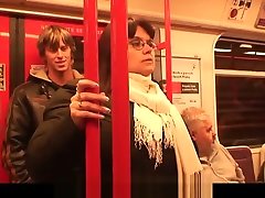 Young guy hooks up sistar xxxnx boobs mommy in metro