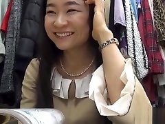 Asian teen cleans pussy