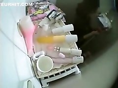 lonanisme des syringe patient pris par caméra cachée