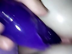 Oiling up, Fingering my girls pussy, fucking 3gp xxx3 with dildo!