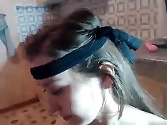 Webcam couple tries blindfolded test back