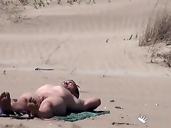 Beach Dogging! Ainara fucks a sating xxx hd sex and a couple join the fun