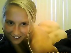 skinny blonde girl fucks her ass and pussy on niw xxx vdo chat