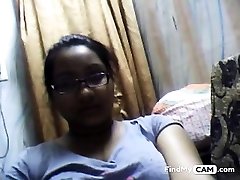 Bangla desi domestic disipline spanking movies girl Sumia on Webcam