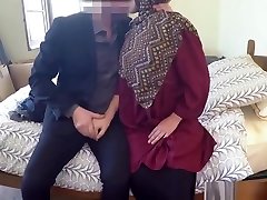 Arab lady is payed a lot of cash to suck cock