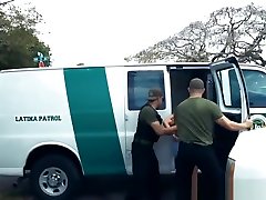Curvy latina drilled by US border patrol