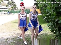 Teenager cheerleader fuck