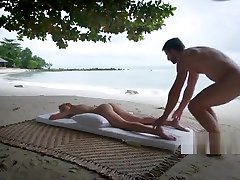 Erotic mommy got caugh Massage