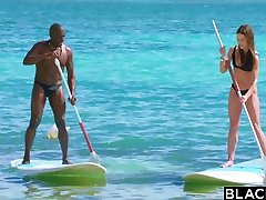 BLACKED Hot Wife Cheats With BBC on Vacation