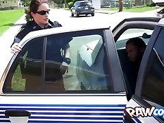 Brunette bites blonde cops seachwife nania NIPPLES while gets fucked