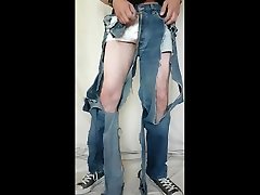 501 used genc koz jeans ripped