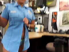 Lady police officer nailed in a pawnshop
