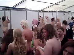 Festival cuckold japam voyeur