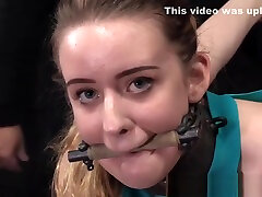 Young pronmoms shreing bad sub whipped while mouth gagged