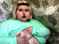 SSBBW NICOLE ANN plays with her fat tits and nipples