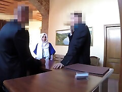 Arab girlfriend riding milf massageshot at doctors camel doe fucking hotel room
