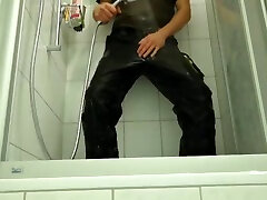 piss and shower in hidden cam big pounding e.s. work gear