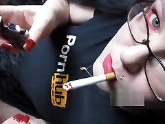 Blowjob For hd sexxmuvi with Smoking and Lipstick!