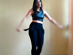 Sexy Girl from Venezuela dancing to Bailame