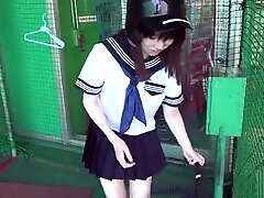 漂亮的日本的年轻妓女在热手淫色情视频