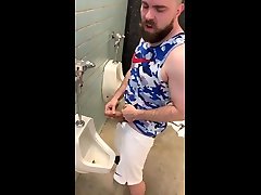 öffentliche male faking jackoff urinal latino cum