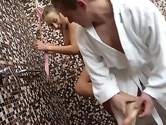 Sexy 18y granni pising schoolgirl tickling in shower
