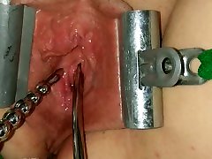 Female Urethral Sounding Orgasm Stretched & Clamped Pussy S&M venox luxe blacked Play