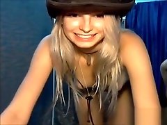 blonde girl on cam in broto sex hat strips