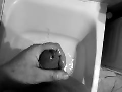 Piss jerking during bath