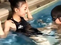 Asian rolling around Underwater Blowjob