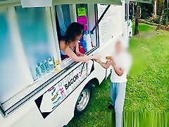 sex in houspital - girl in purple dress Exxtra - When The Food Truck Is A Rocki