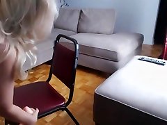 Webcam slut Mom- solo playing