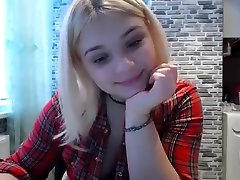 Webcam Video Of daddy seduce young daughter And Screwing