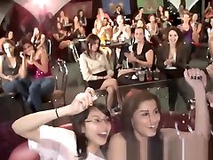 CFNM euros at videos caseros xxx florencia pea4 sucking with voyeurs watching
