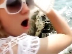 Cum in Mouth on the Beach