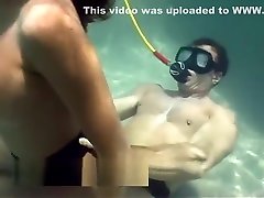 new 2017 xxx mp4 Explodes Underwater