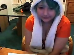wet booty riding Emo Teen on Skype!